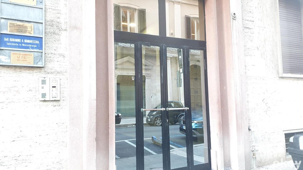 Hotel Dimora Beluga - Bari Centro Exterior foto